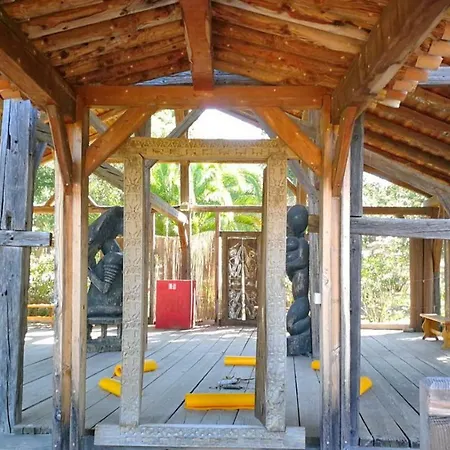 Happy Trimurti Penzion